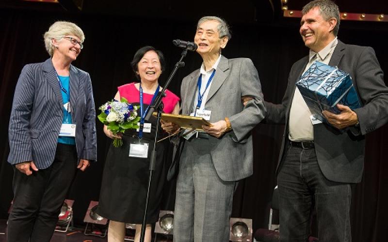 Prof Chen receives the Guinier Prize in Berlin